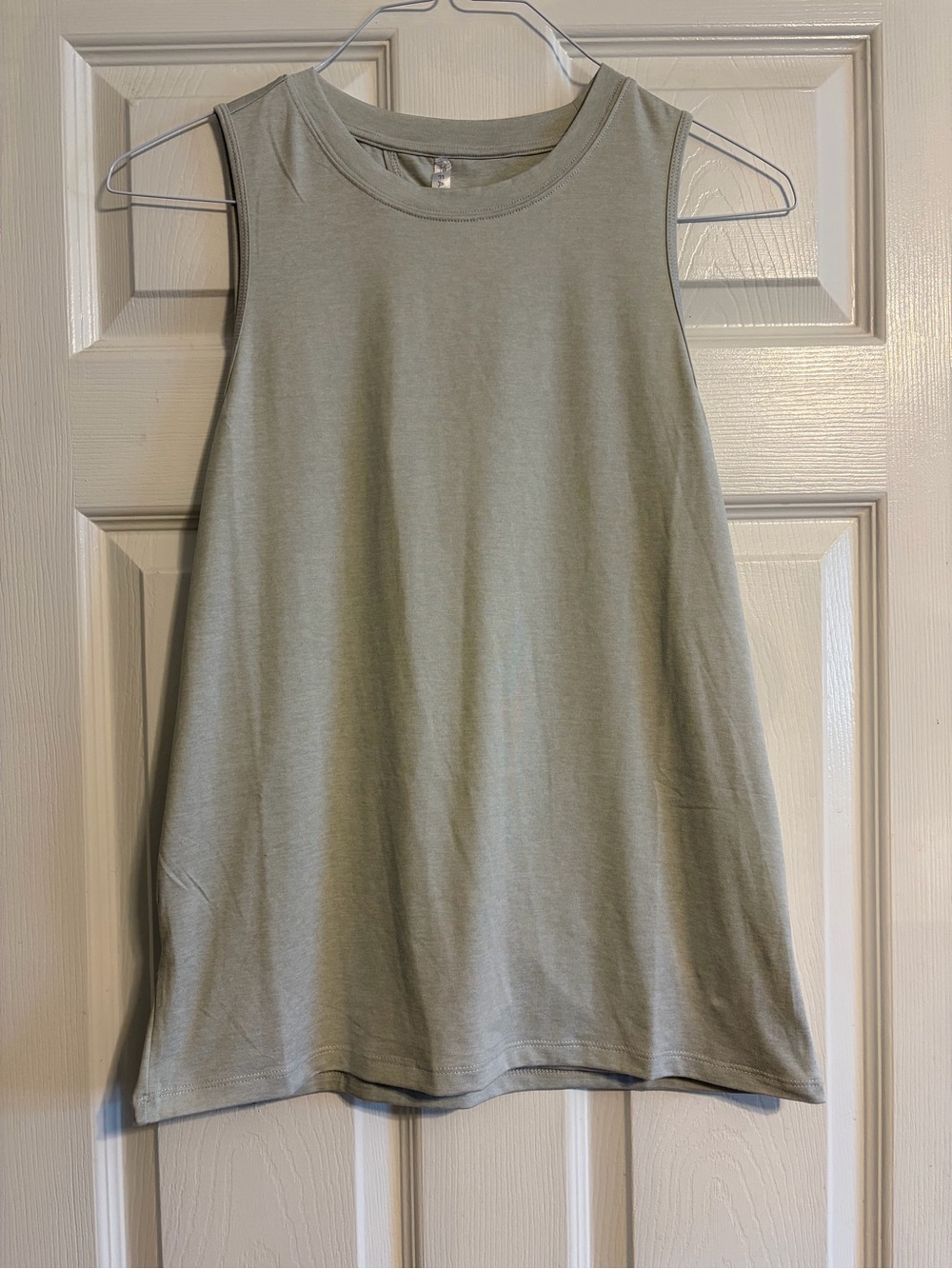 Fabletics Blake Open Back Muscle Tank Top Oatmeal Heather NWT Beige Gym Size M